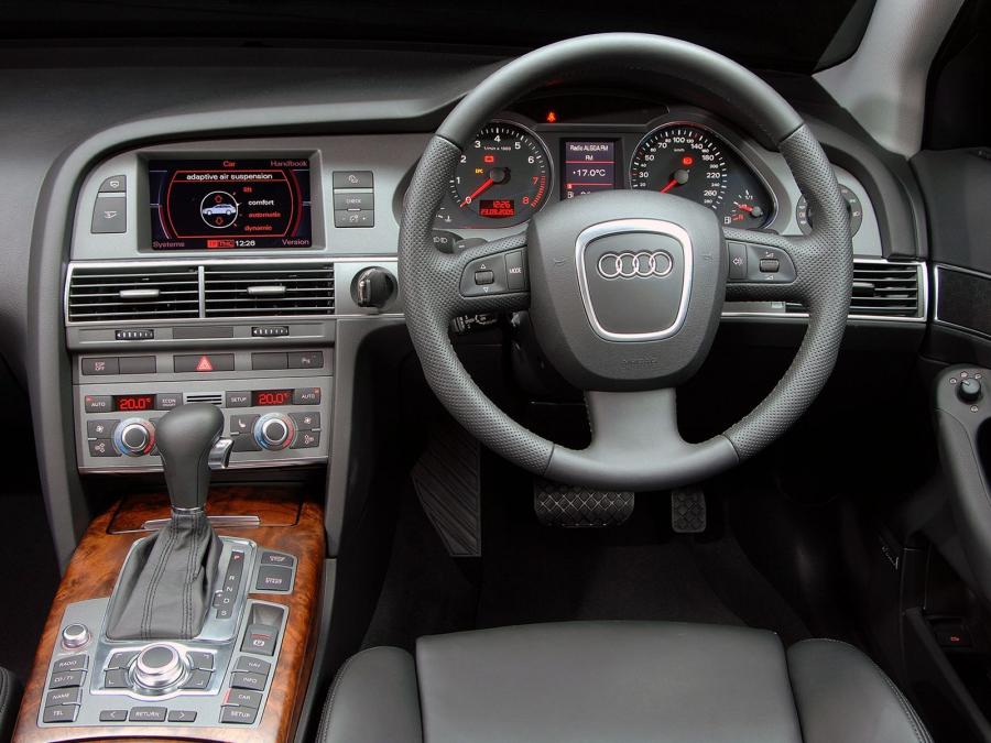 Торпедо Audi A6 3.2 FSI Quattro Avant (4F, C6) 2005 года  (ZA) (фото 4 из 10)